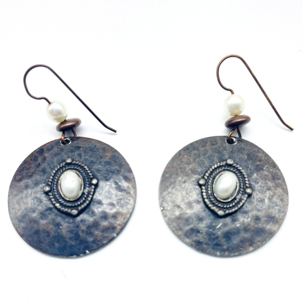 Hammered Disc Dangle Earrings Pierced Simulated Pearl Bronze Tone Ethnic Native